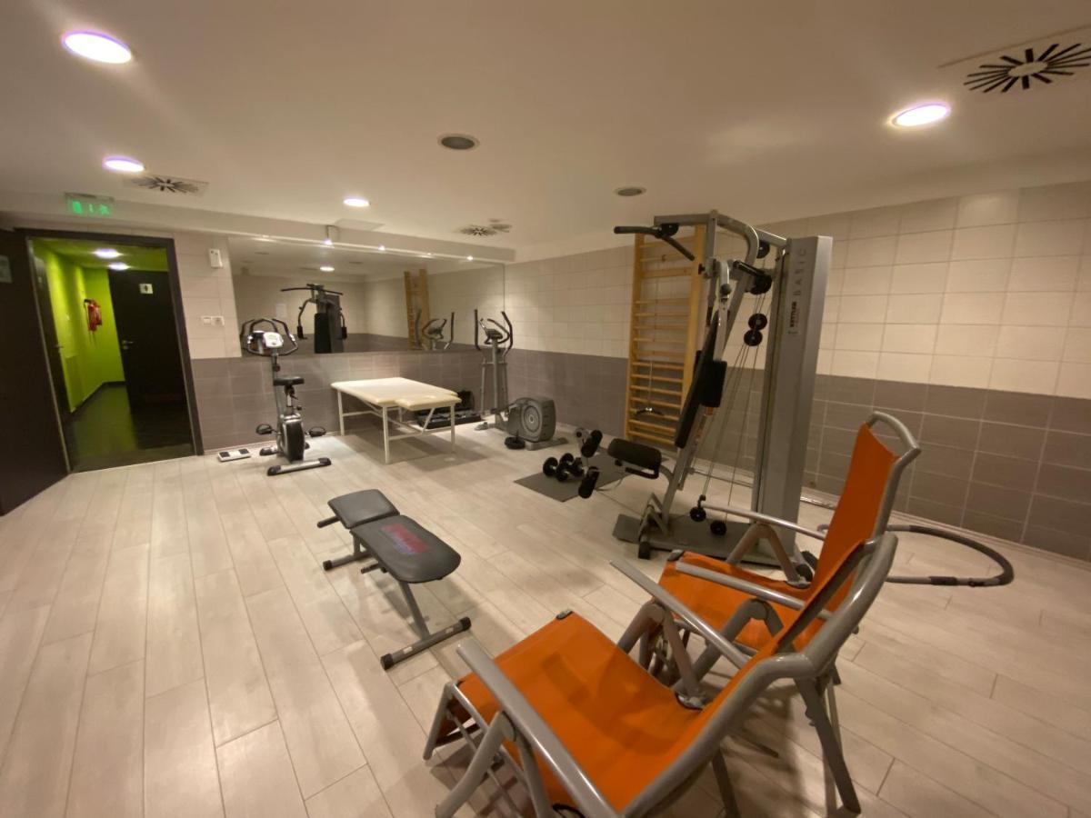 Boutique Hotel Sopianae Pecs Ngoại thất bức ảnh